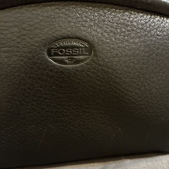 Authentic Fossil 1954 Leather Coin Purse Card ID Holder Wallet Black Kiss Lock - Picture 11 of 11